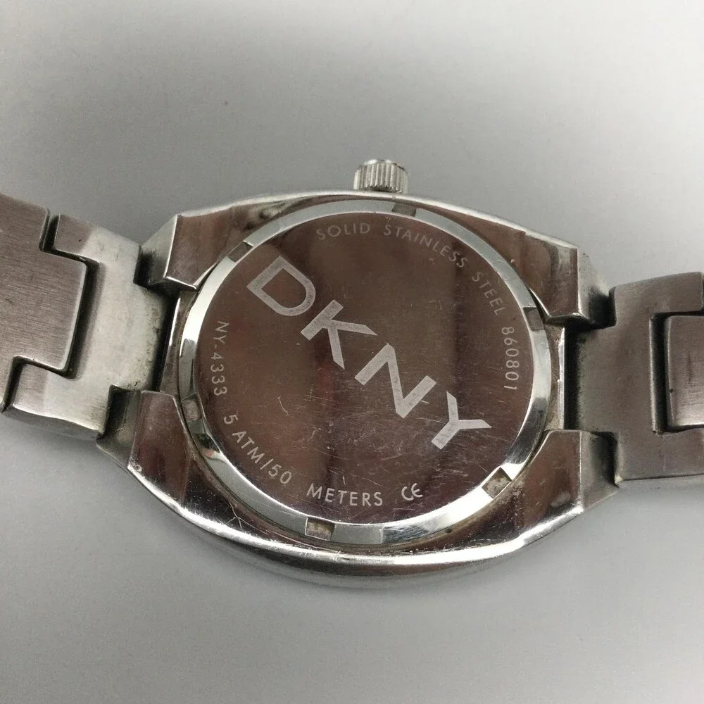 DKNY NY-4333 Womens Watch 37mm White Dial Crystal Bezel New Battery 7